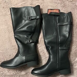 Elegant Black wide calf boots